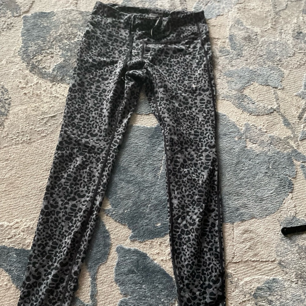 Nike drifit work out pants size M